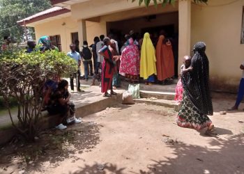 Taraba INEC REC keeps mum as Officials Reserve Machines for VIPs while registrants Queue endlessly to get PVCs.