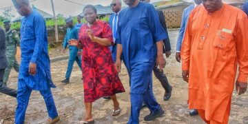 Governor AbdulRazaq Visits Bode Saadu Over Arinun Bridge Flooding, Orders Immediate Relief for Affected Residents