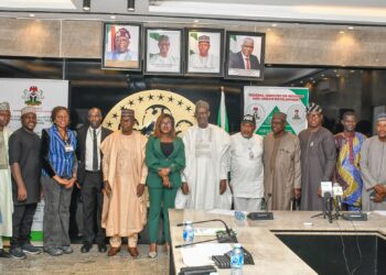 Housing Minister Endorses Abuja ‘Journalists’ Village’ Plan…Backs NUJ Housing Scheme with Mortgage Bank Support