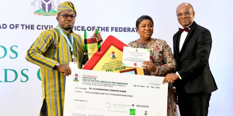 Walson-Jack Salutes Silent Reformers as Civil Service Honors Its Finest