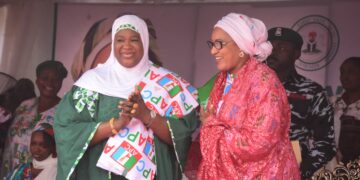 Mahmoud Applauds Remi Tinubu for Lifting 1,000 FCT Traders