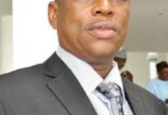2027: Makinde Picks Veteran Journalist Dunia as Media Adviser
