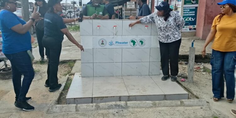 Port Harcourt residents hail restoration of public water supply